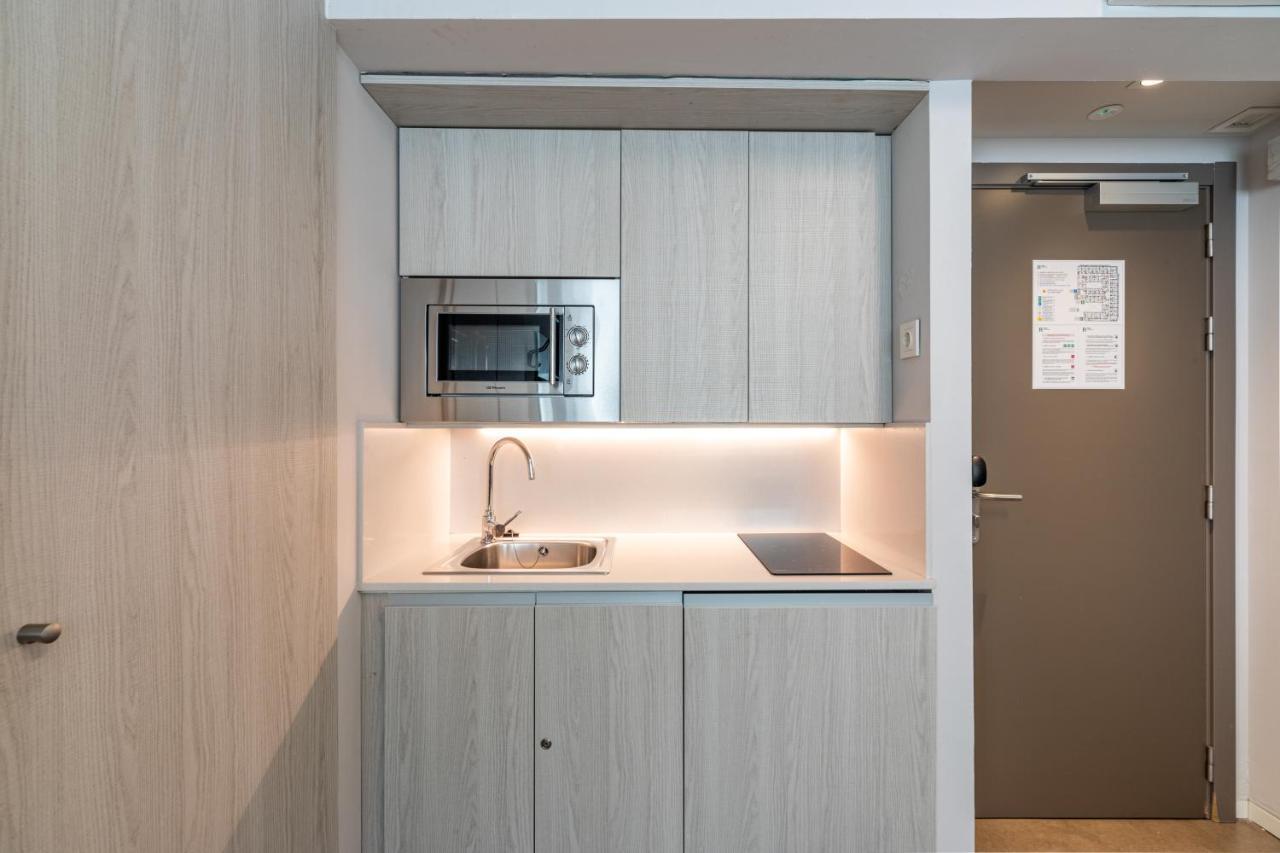Residencia Universitaria Resa Claudio Coello Madrid Bagian luar foto