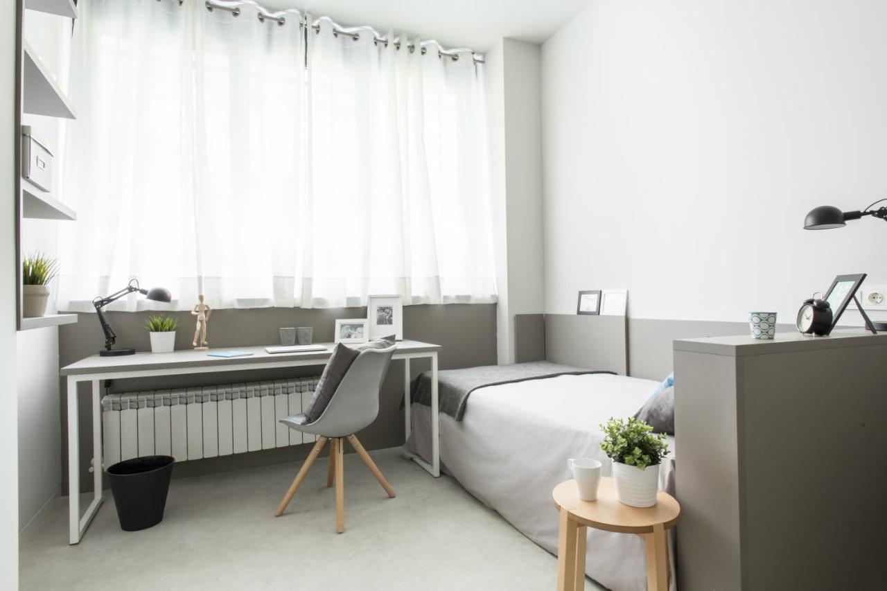Residencia Universitaria Resa Claudio Coello Madrid Bagian luar foto