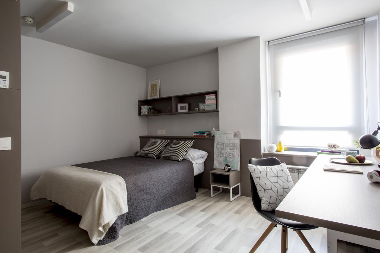 Residencia Universitaria Resa Claudio Coello Madrid Bagian luar foto
