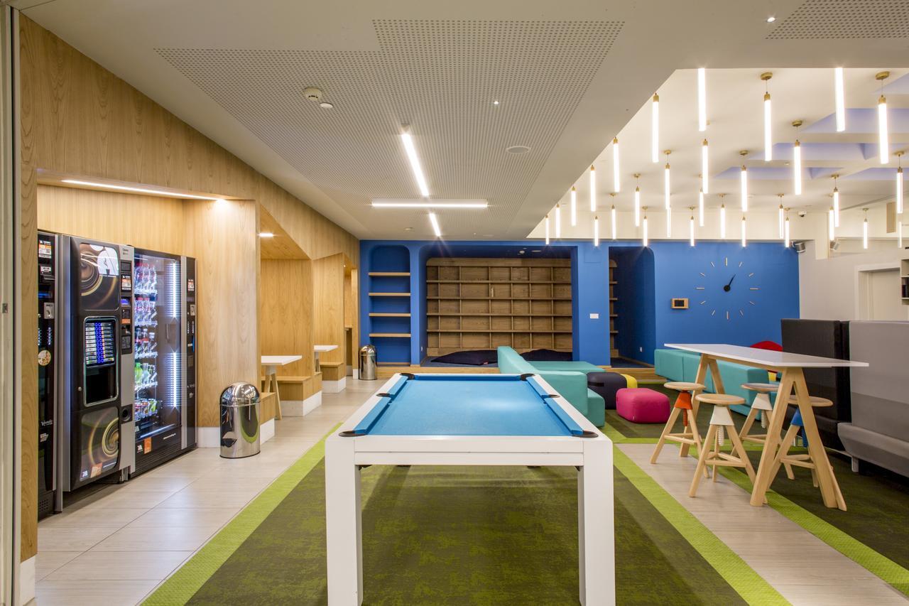 Residencia Universitaria Resa Claudio Coello Madrid Bagian luar foto