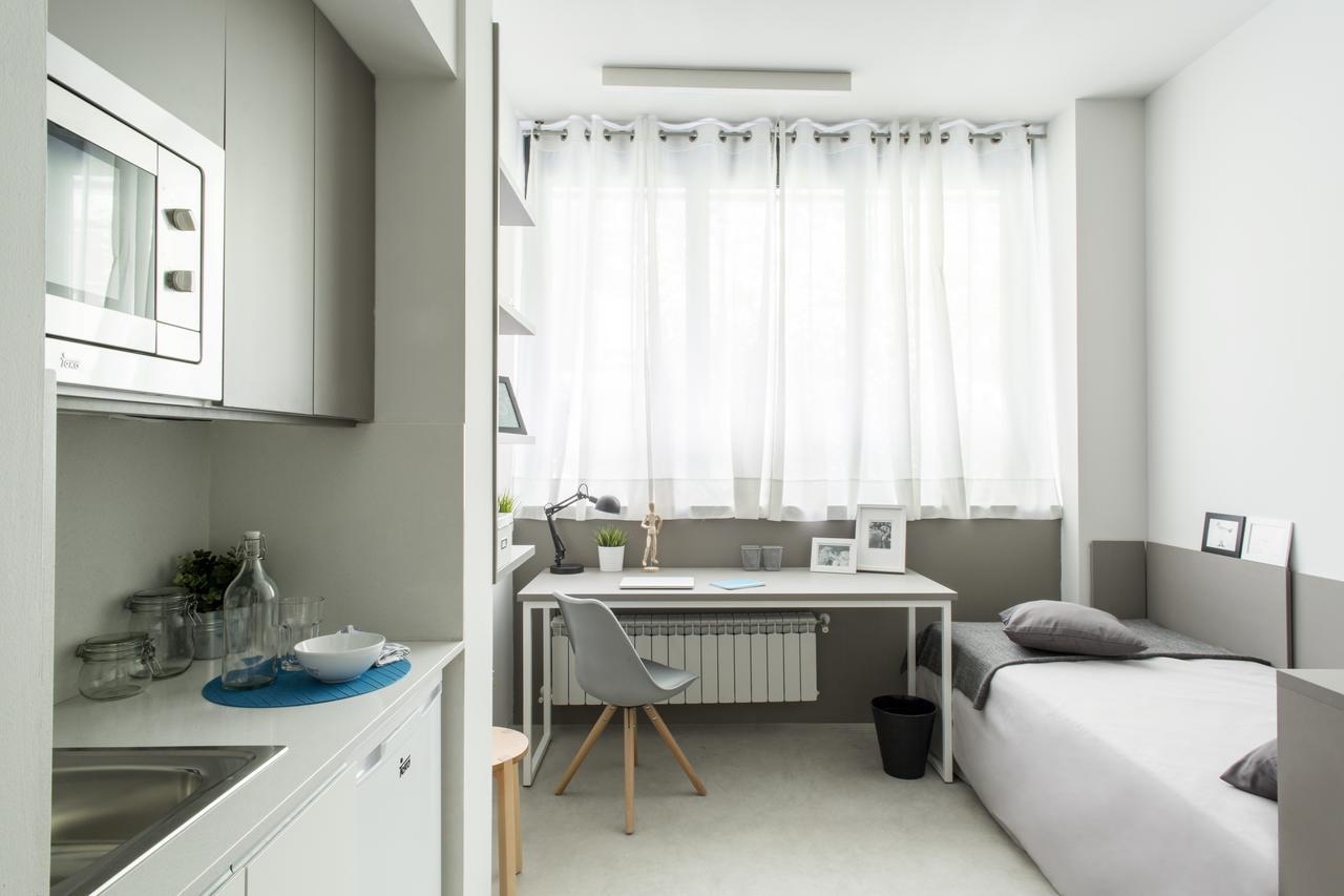 Residencia Universitaria Resa Claudio Coello Madrid Bagian luar foto